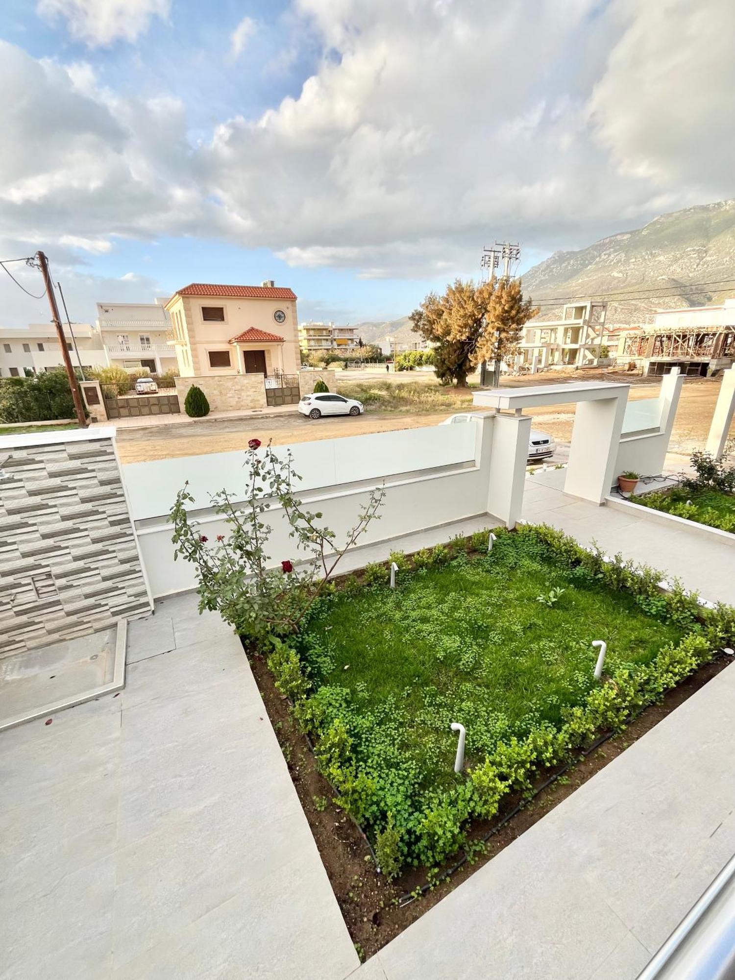 Blueline Apartment 3 Loutraki  Exterior photo